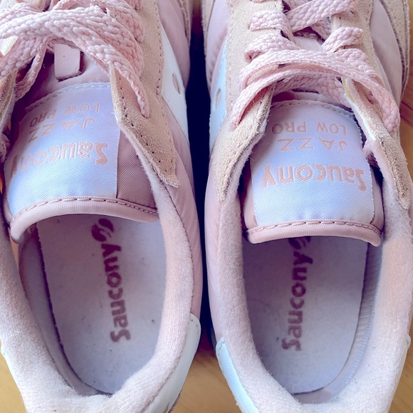 Women’s Saucony Jazz Low Pro in powder pink - Picture 6 of 6